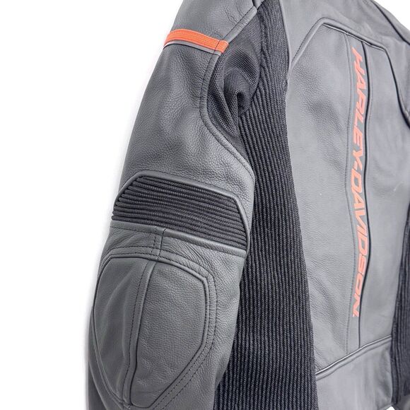 Harley-Davidson Women's Brawler Leather Jacket - 98007-21VW - Picture 7 of 12